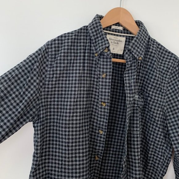 Petit Plaid Button Down - Picture 2 of 3